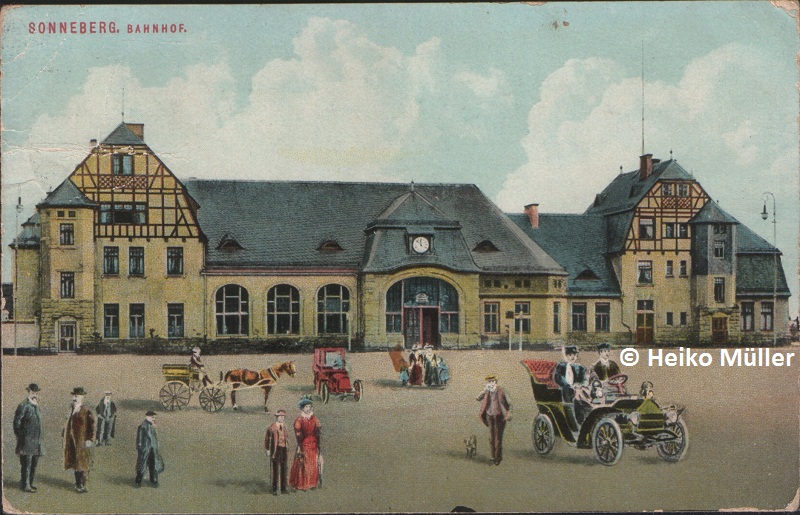 Empfangsgebäude um 1912